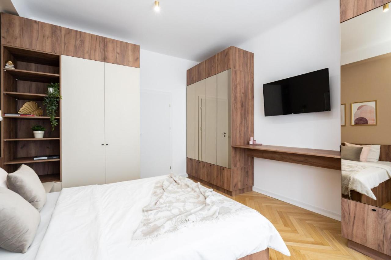Old Town Bucharest, Luxury 2 Bedrooms Apartment Buitenkant foto